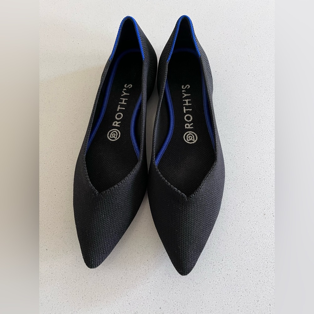 Rothy’s pointed flat